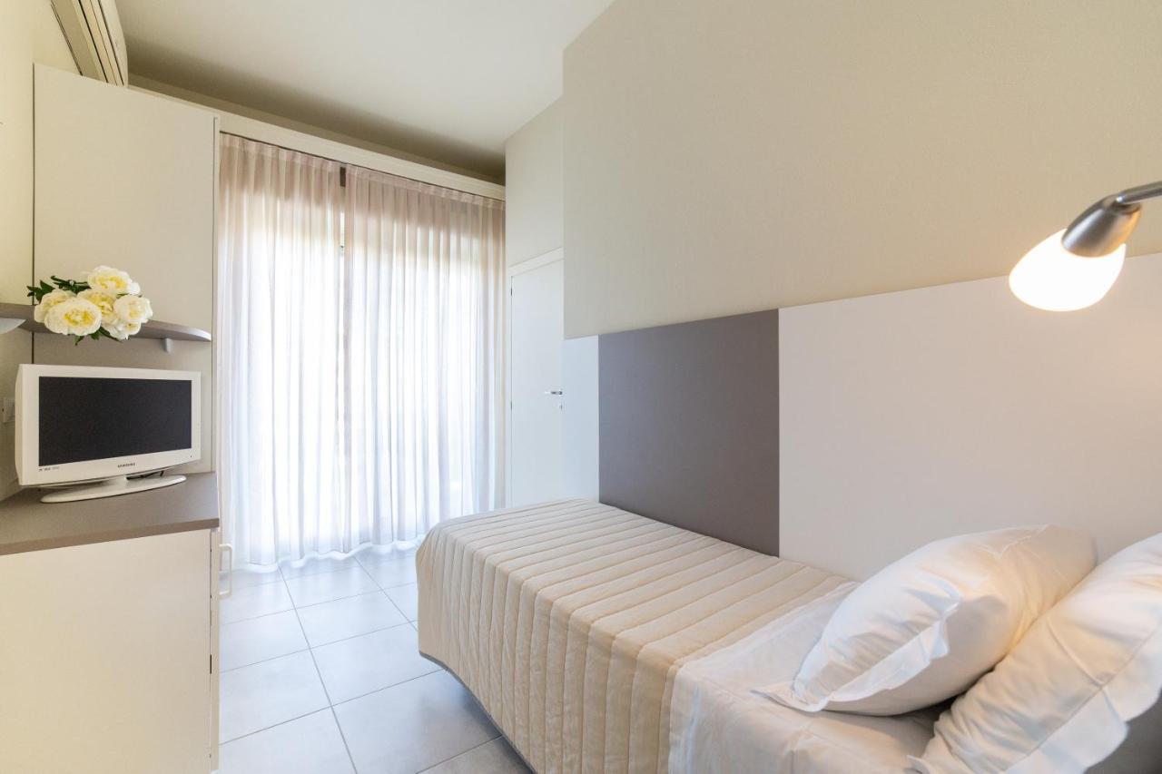 Hotel Parco Milano Marittima Ngoại thất bức ảnh