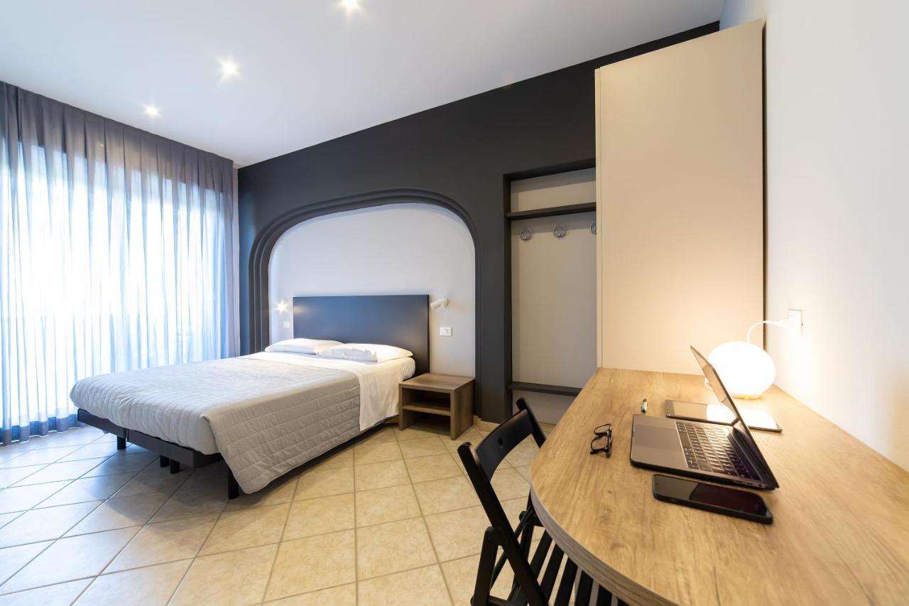 Hotel Parco Milano Marittima Ngoại thất bức ảnh